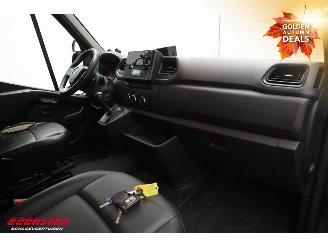 Renault Master T35 2.3 dCi Aut. Koffer Lucht Leder Airco Cruise picture 11