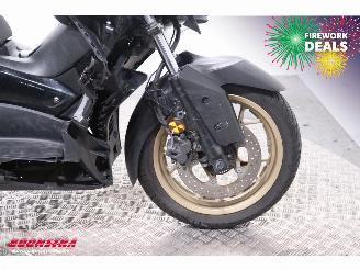Yamaha  X-Max 125 LED 11.276 km! picture 17