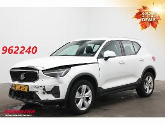 krockskadad bil auto Volvo XC40 2.0 B3 Core Navi Clima Carplay Sportzetels 2022/10