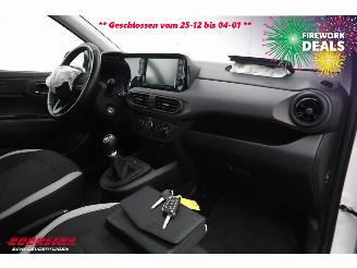 Hyundai I-10 1.0 Comfort Carplay Airco Cruise LMV 17.182KM! Orig NL. picture 11