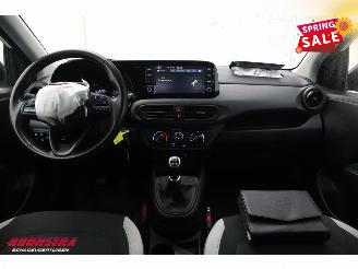 Hyundai I-10 1.0 Comfort Carplay Airco Cruise LMV 17.182KM! Orig NL. picture 12