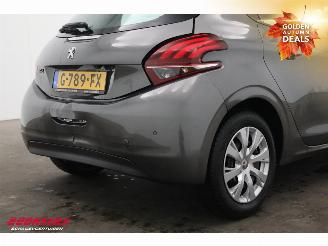 Peugeot 208 1.2 PureT. Signature Navi Camera Carplay Airco Cruise picture 10