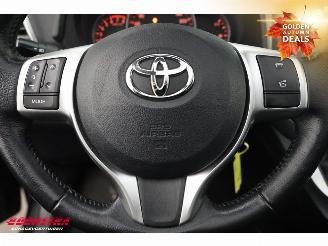 Toyota Verso S 1.3 VVT-i Aspiration Pano Navi Clima Orig NL. 81.374km! picture 21