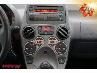 Fiat Panda 1.2 Emotion Clima LMV picture 8