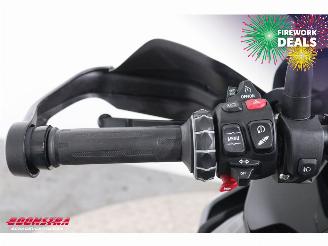 BMW S 1000 XR Triple Black 3X Pakket 8.782 km! picture 23