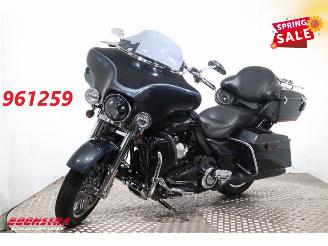 dañado motos Harley-Davidson  110 FLHTCUSE CVO Ultra Classic 110 Years Ed. Radio Cruise LED ABS 2013/1