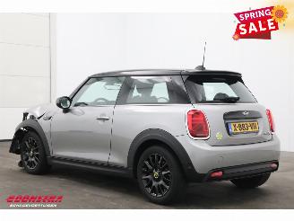 Mini Cooper SE Camden Edition 33 kWh LED Navi Clima Cruise SHZ PDC picture 4