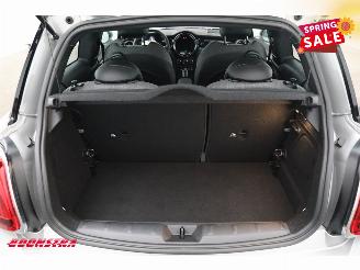 Mini Cooper SE Camden Edition 33 kWh LED Navi Clima Cruise SHZ PDC picture 27