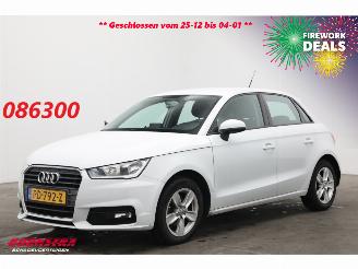 krockskadad bil auto Audi A1 Sportback 1.0 TFSI Navi Airco Cruise PDC 120.448 km! 2017/6