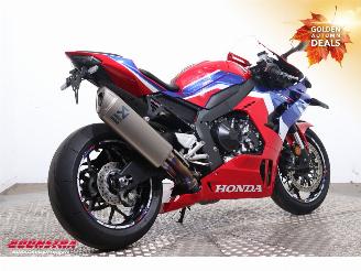 Honda CBR 1000 RR-R Fireblade Akrapovic ABS LED picture 3