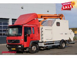 Volvo FL 220 Hubarbeitsbuhne Custers T200 18T picture 3