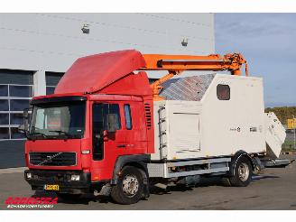 Volvo FL 220 Hubarbeitsbuhne Custers T200 18T picture 3
