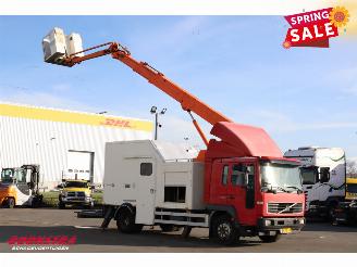 Volvo FL 220 Hubarbeitsbuhne Custers T200 18T picture 4