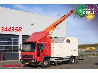 voitures camions /poids lourds Volvo FL 220 Hubarbeitsbuhne Custers T200 18T 2003/5