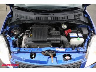 Suzuki Swift 1.3 Bandit 5-DRS Clima LMV Keyless picture 7