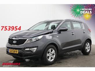 Coche accidentado Kia Sportage 1.6 GDI X-treme ComfortLine Navi Clima Cruise Camera AHK 2016/1