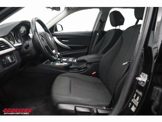 BMW 3-serie Touring 320d EDE Centennial Aut. Navi Clima Cruise PDC AHK picture 17