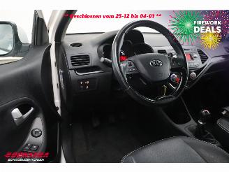 Kia Picanto 1.0 CVVT Plus Pack Leder Clima 35.921 km! picture 14