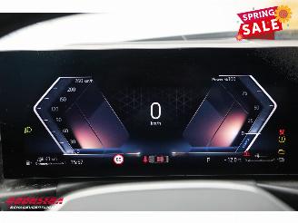 BMW 3-serie 330e Schuifdak 360° LED Cruise SHZ 4.216 km! picture 22