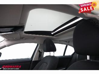 BMW 3-serie 330e Schuifdak 360° LED Cruise SHZ 4.216 km! picture 20