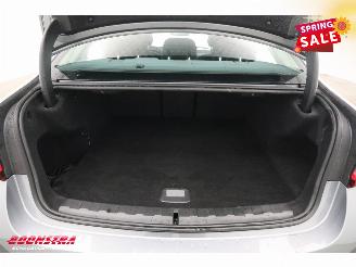 BMW 3-serie 330e Schuifdak 360° LED Cruise SHZ 4.216 km! picture 32