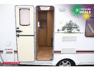 Swift  Charisma 220 BY 2006 Oven picture 22