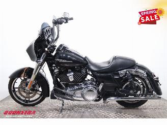 Harley-Davidson  FLHX Street Glide LED Cruise picture 5