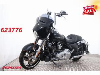 krockskadad bil motor Harley-Davidson  FLHX Street Glide LED Cruise 2017/1