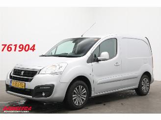 skadebil bedrijf Peugeot Partner 1.6 BlueHDi 100 Aut. L1 Premium Bluetooth Airco Cruise PDC AHK 152.632 km! 2018/11