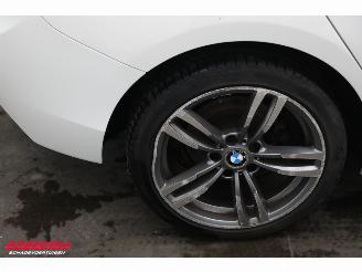 BMW 1-serie 116i 5-DRS Navi Bluetooth Airco PDC SHZ picture 12