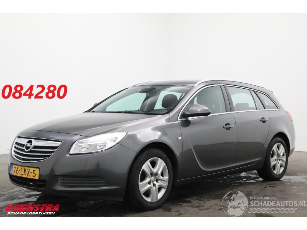 Opel Insignia Sports Tourer 1.6 T Edition Navi Clima Cruise PDC AHK