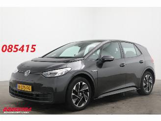 Unfallwagen Volkswagen ID.3 Life 58 kWh ACC Navi Clima Cruise SHZ PDC 58.419 km! 2021/9