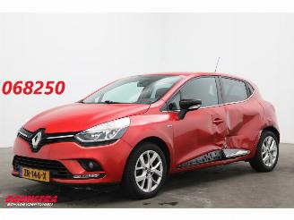 krockskadad bil auto Renault Clio 0.9 TCe Limited Navi Airco Cruise PDC 66.679 km! 2019/7