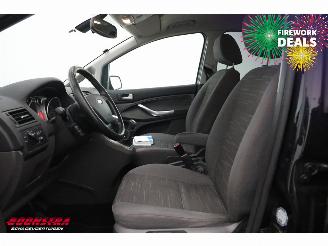 Ford C-Max 1.8-16V Trend Flexifuel Apple/Android Clima Cruise AHK picture 10