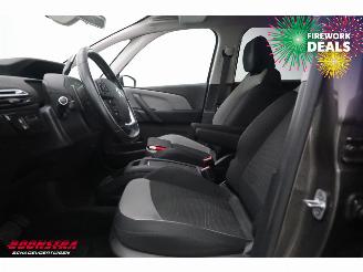Citroën C4-picasso 1.6 e-THP Intensive Navi Clima Cruise Camera PDC 50.128 km! picture 12