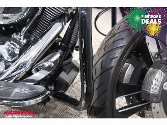 Harley-Davidson  103 FLHX Street Glide 103 FLHX Street Glide ABS LED Cruise Radio picture 11