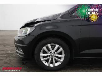 Volkswagen Touran 1.6 TDI VAN Navi Clima Cruise SHZ PDC AHK 143.757 km! picture 13
