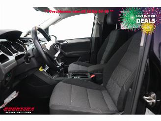 Volkswagen Touran 1.6 TDI VAN Navi Clima Cruise SHZ PDC AHK 143.757 km! picture 18