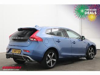 Volvo V-40 1.5 T3 Aut. R-Design LED H/K Leder Navi Clima Cruise Camera SHZ PDC AHK picture 3