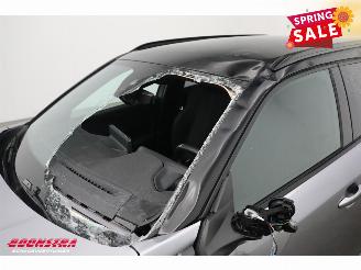 Peugeot 2008 1.2 Hybrid 136 GT Aut. LED ACC Navi Clima Camera picture 12