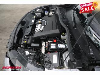 Peugeot 2008 1.2 Hybrid 136 GT Aut. LED ACC Navi Clima Camera picture 9