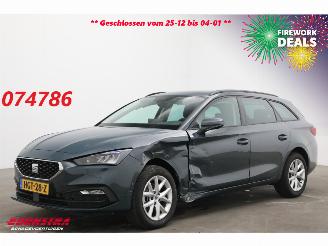 krockskadad bil auto Seat Leon Sportstourer 1.5 eTSI Style Aut. LED ACC Navi Clima Camera 16.633 km! 2025/3