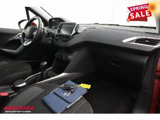 Peugeot 2008 1.2 PureTech Active Pano Navi Airco Cruise PDC 77.152 km! picture 12