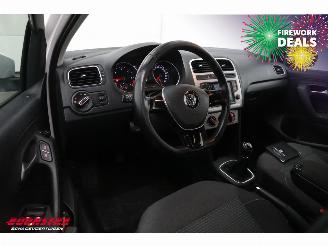 Volkswagen Polo 1.4 TDI BlueMotion Navi Airco Cruise picture 19