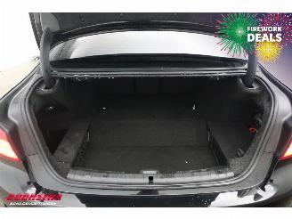 BMW 5-serie 530e iPerformance Sport Line Schuifdak LED ACC SHZ PDC picture 23