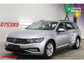 Unfallwagen Volkswagen Passat Variant 2.0 TDI DSG Business Navi Clima Cruise Camera SHZ AHK 40.799 km! 2023/8