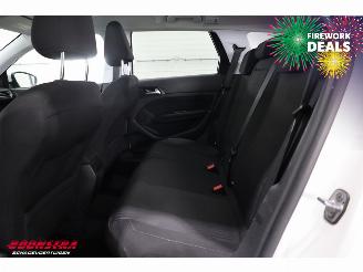 Peugeot 308 SW 1.6 BlueHDI Active Pano Navi Clima Cruise PDC picture 19