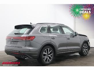 Volkswagen Touareg 3.0 TDI Aut. 4WD Elegance Pano LED ACC Leder Memory Massage Ventilatie AHK picture 3