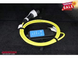 Land Rover Range Rover 3.0 P550e Autobiography PHEV 4X Massage/Memory Pano AHK picture 33