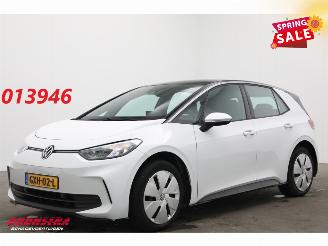 krockskadad bil auto Volkswagen ID.3 Pure Oranje Edition 52 kWh LED ACC Apple/Android LRHZ SHZ 2025/1